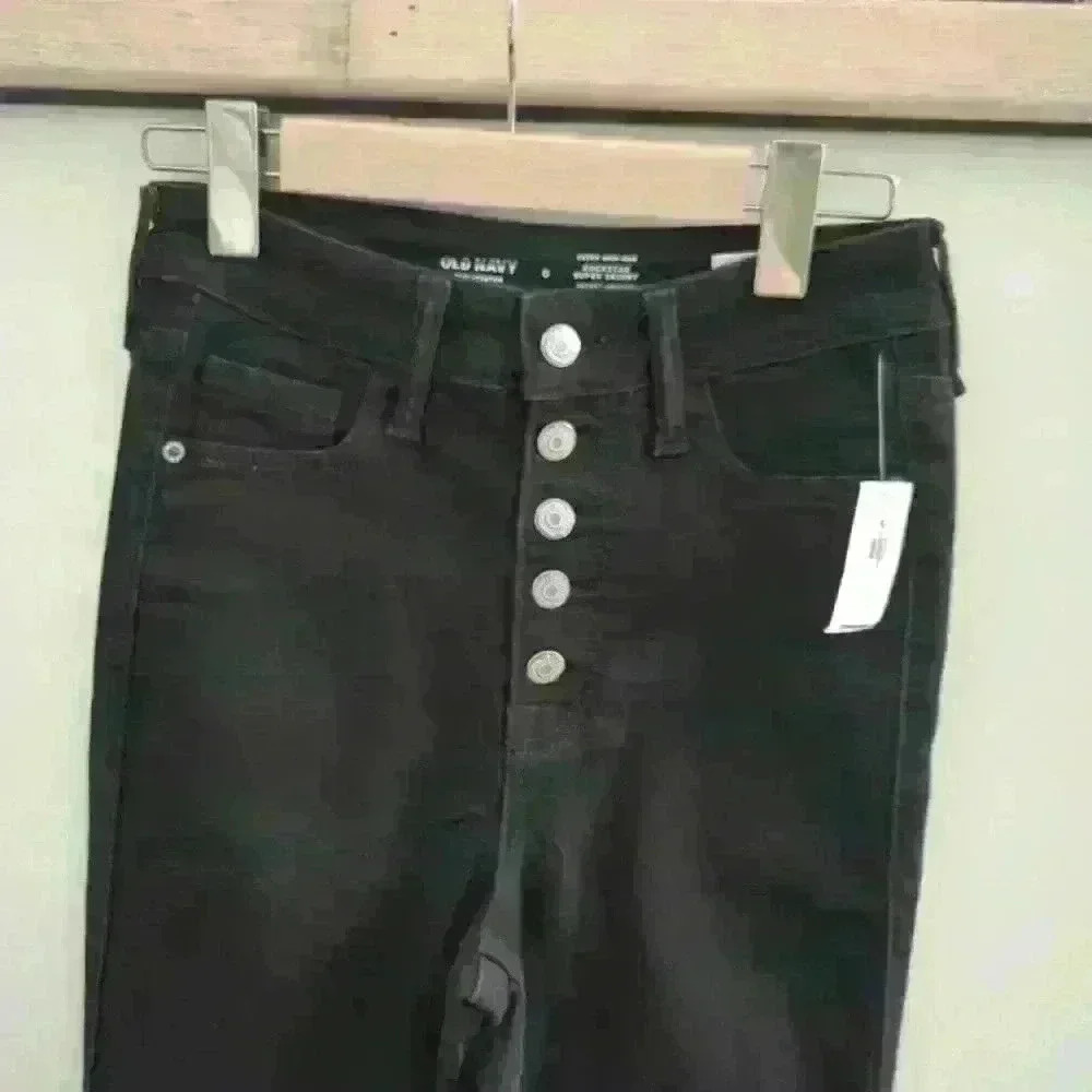 OLD NAVY | Women's High-Waisted Rockstar 360 Stretch Super Skinny Jeans - Picture 6 of 8